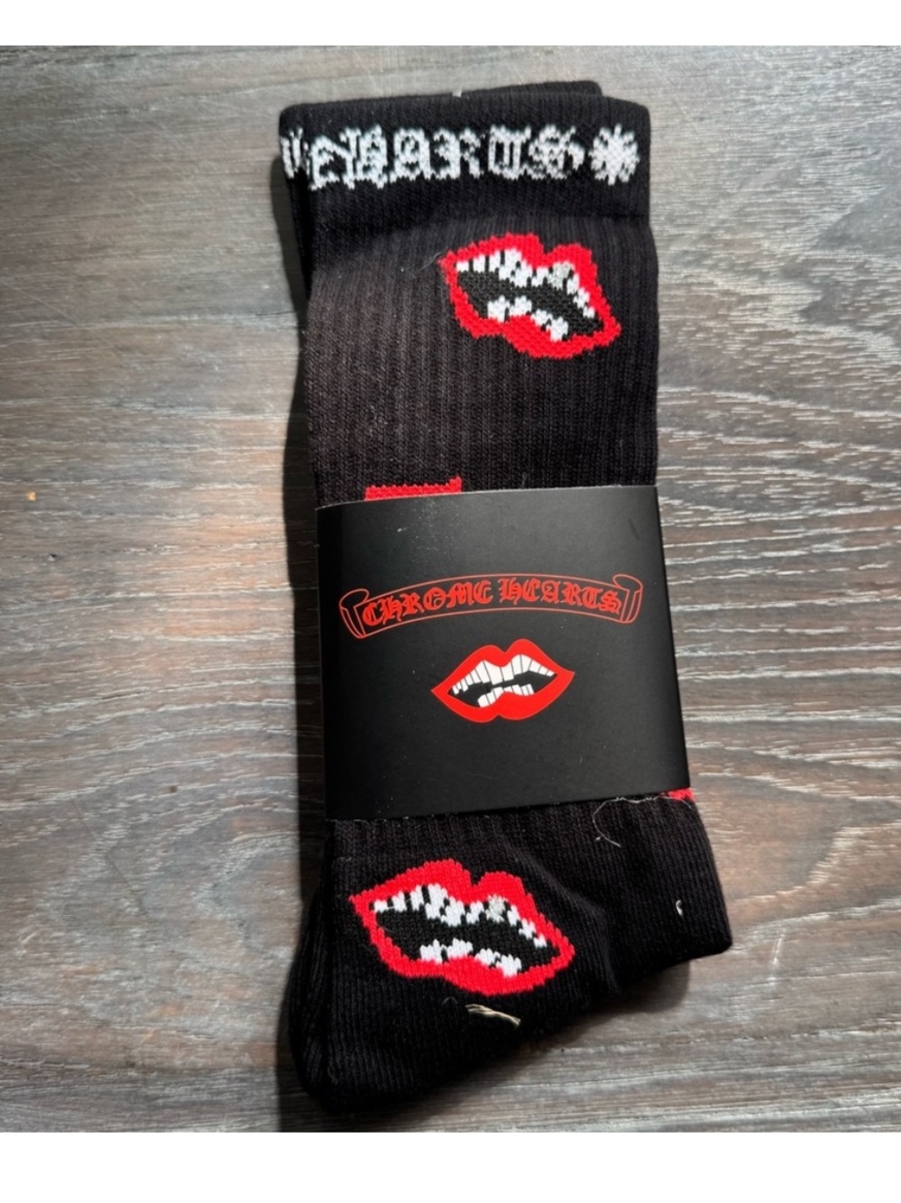 Pair new Chrome heart socks